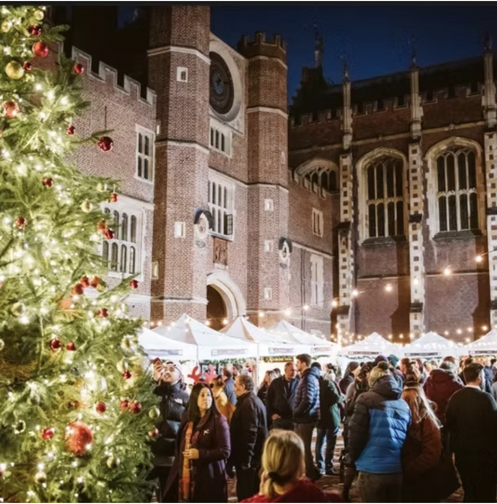 Hampton Court Palace & the Festive Fayre Rayleigh Wickford Billericay Basildon
